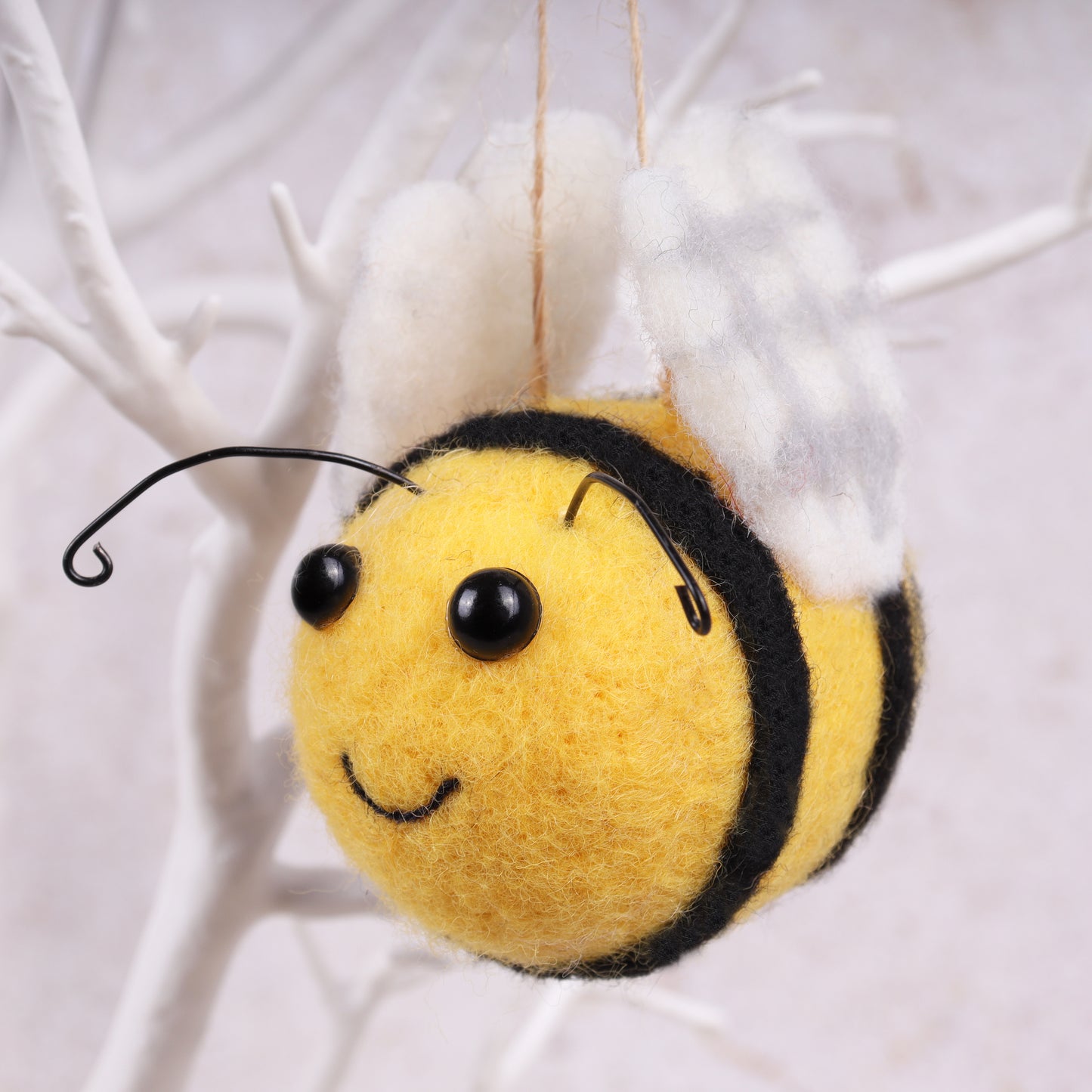 Needle Felting Bee Kit