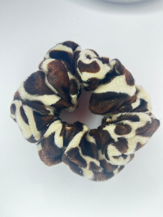 Leopard print scrunchie