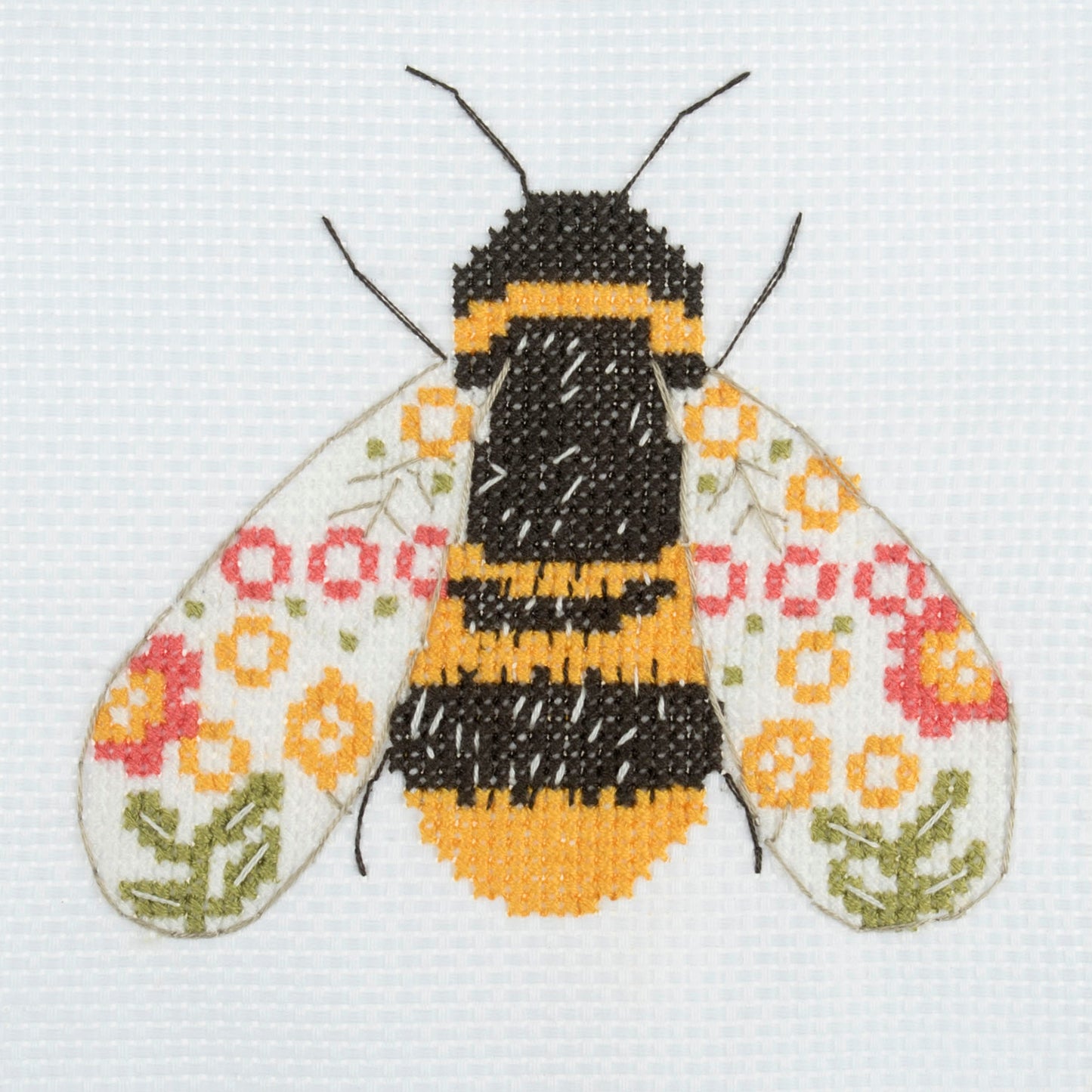 Counted Cross Stitch Kit: Mini: Bee