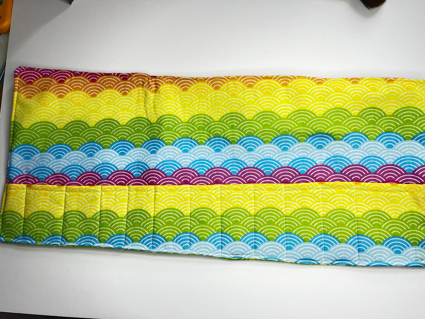 Imperfect geometric multicolour storage roll