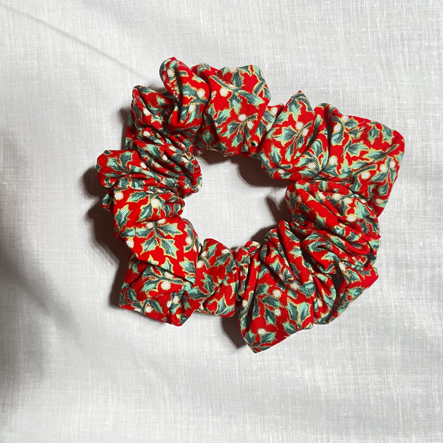 Regal Christmas scrunchie